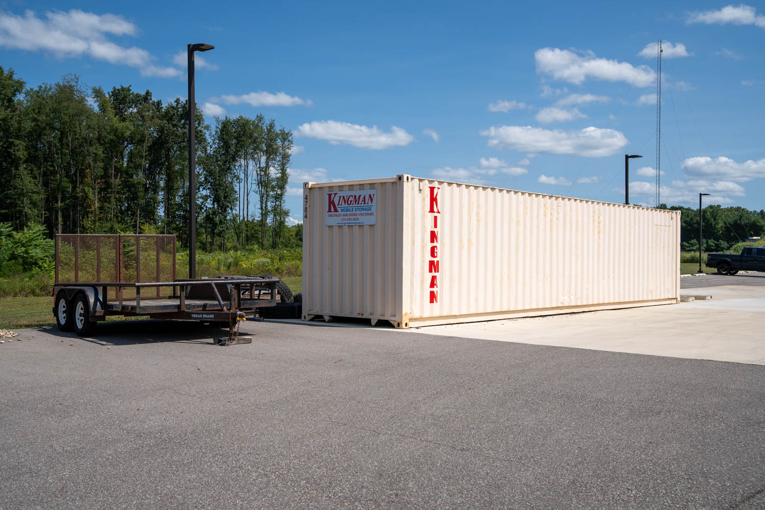 mobile ground storage container